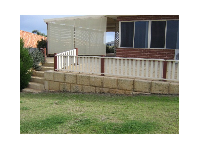 16 Pelican Rise, Wandina WA 6530