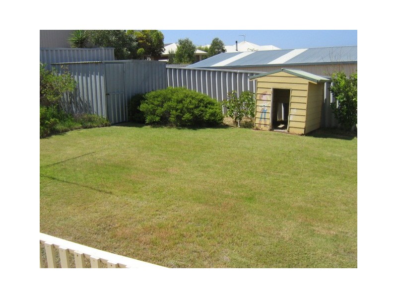16 Pelican Rise, Wandina WA 6530