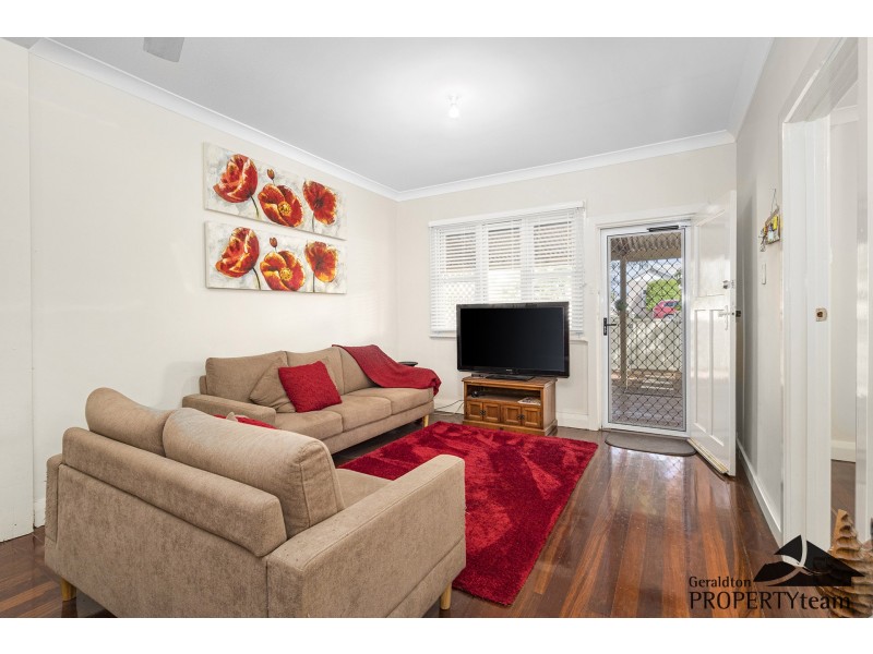 231 First Street, Wonthella WA 6530