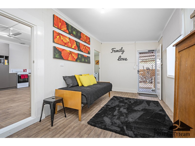 231 First Street, Wonthella WA 6530