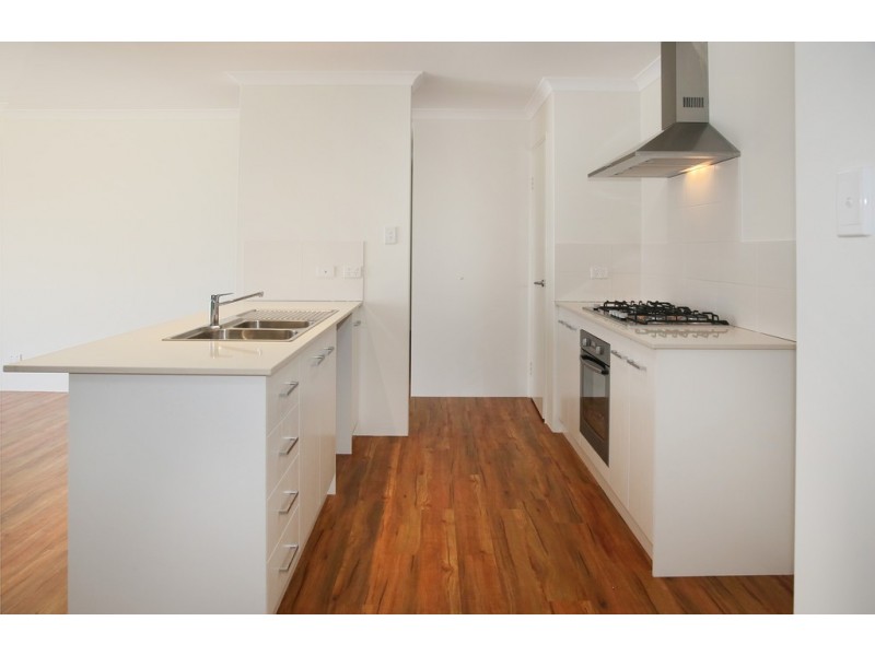 13 Bronzewing Turn, Wandina WA 6530