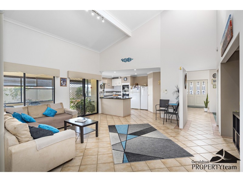 48 Barrett Drive, Wandina WA 6530