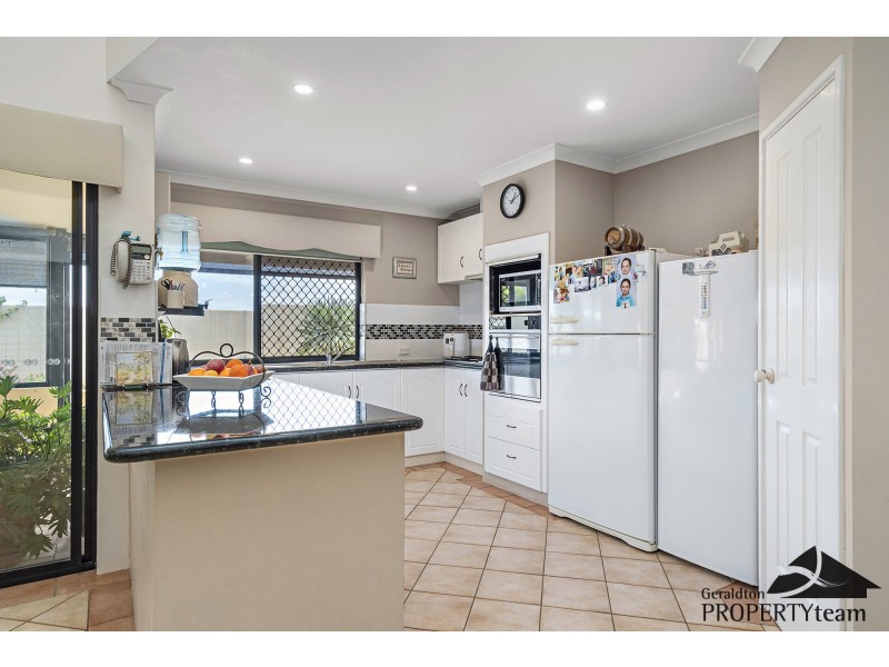 48 Barrett Drive, Wandina WA 6530