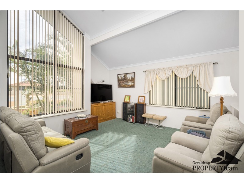 48 Barrett Drive, Wandina WA 6530