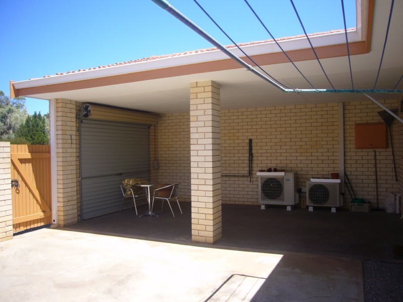 2/54 Eastward Road, Rangeway WA 6530