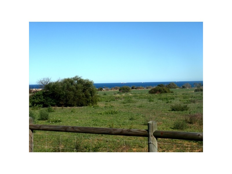 Lot 260 Cargeeg Bend, White Peak WA 6532