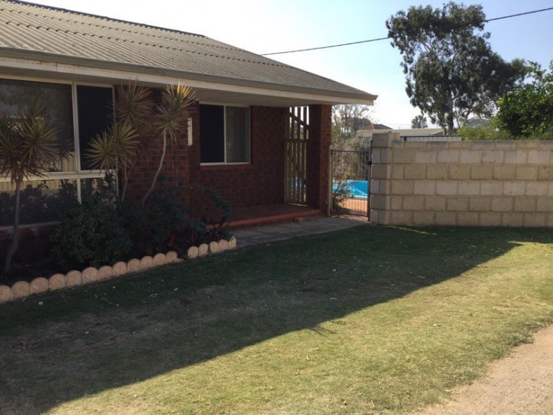 35A Central Road, Wonthella WA 6530