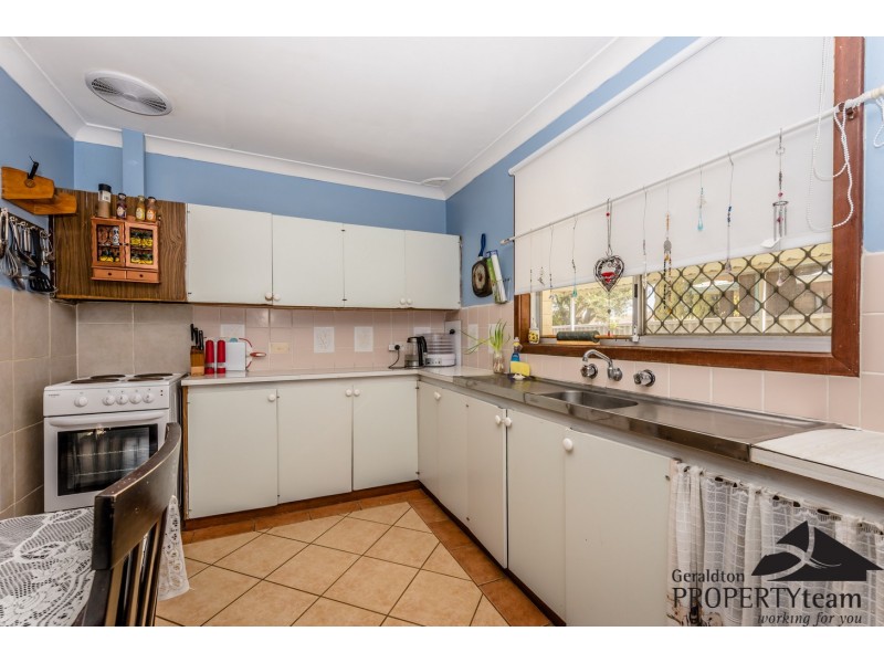 17 Assen Street, Rangeway WA 6530