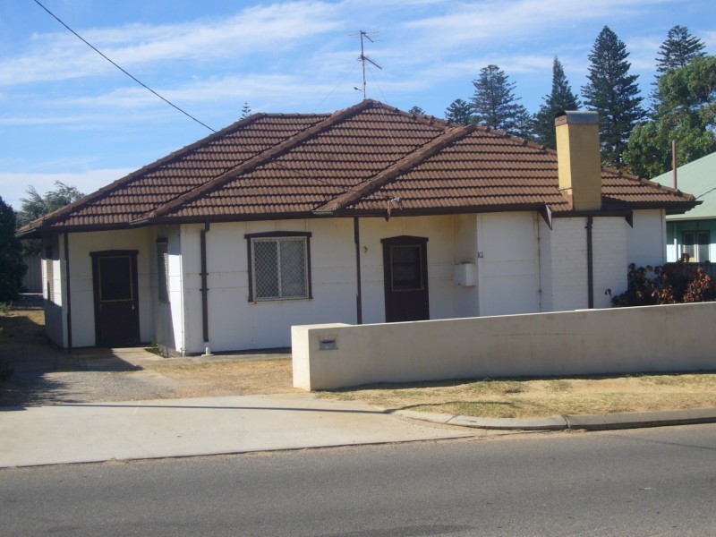 10 Sheldon Street, Geraldton WA 6530