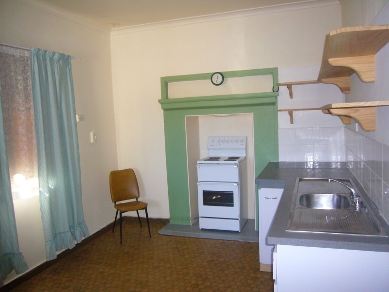 10 Sheldon Street, Geraldton WA 6530