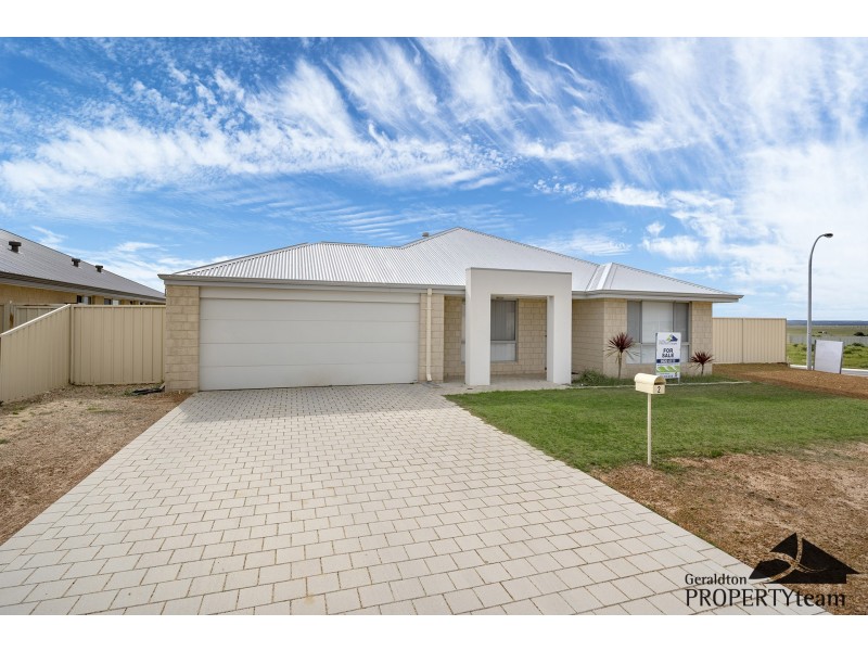 2 Waterwitch Outlook, Wandina WA 6530