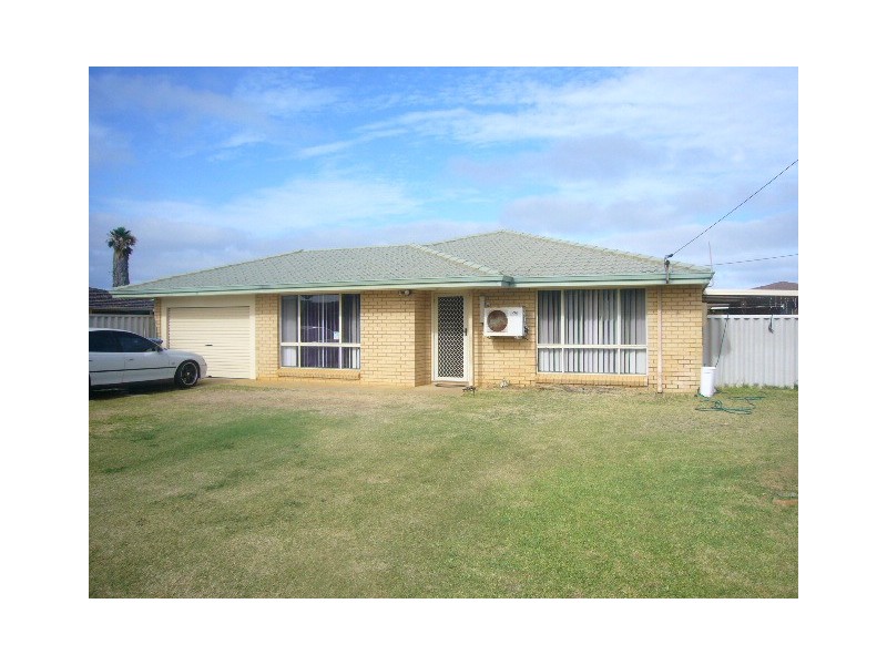 50 Mcaleer Drive, Mahomets Flats WA 6530