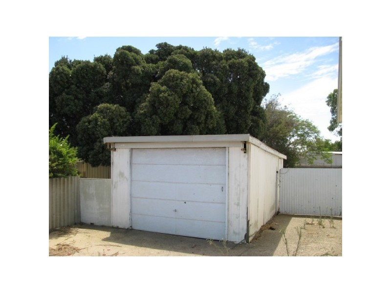 57A Phelps Street, Wonthella WA 6530