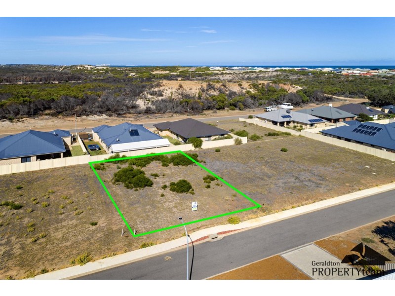 14 Periwinkle Street, Drummond Cove WA 6532