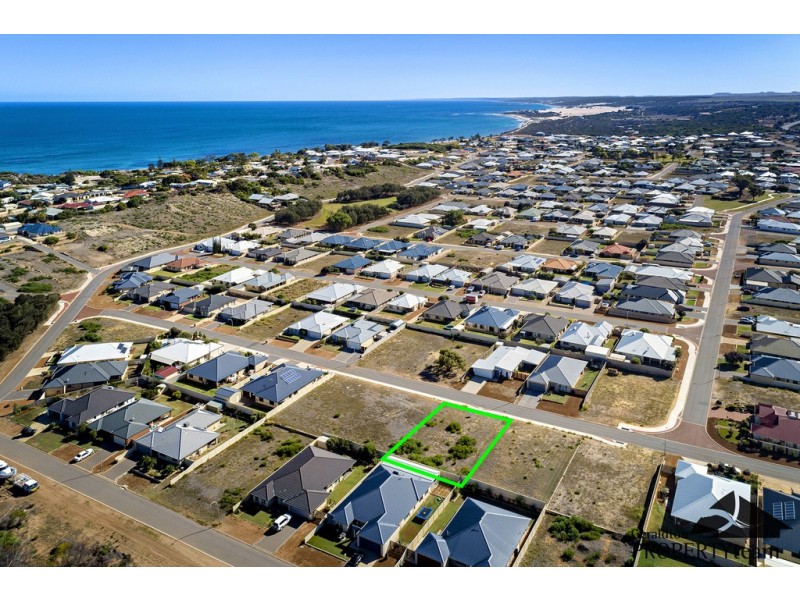 14 Periwinkle Street, Drummond Cove WA 6532