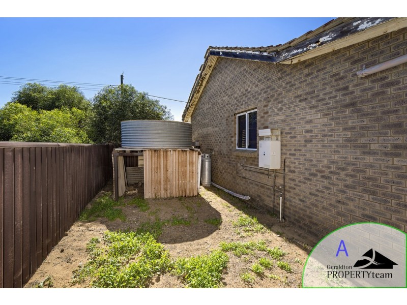 30 Koojarra Street, Webberton WA 6530