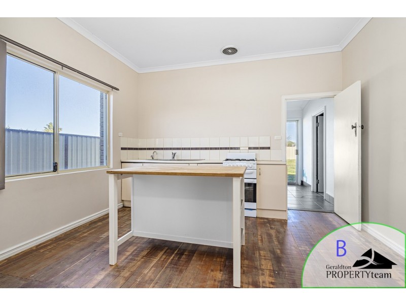 30 Koojarra Street, Webberton WA 6530