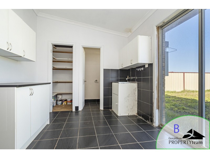 30 Koojarra Street, Webberton WA 6530
