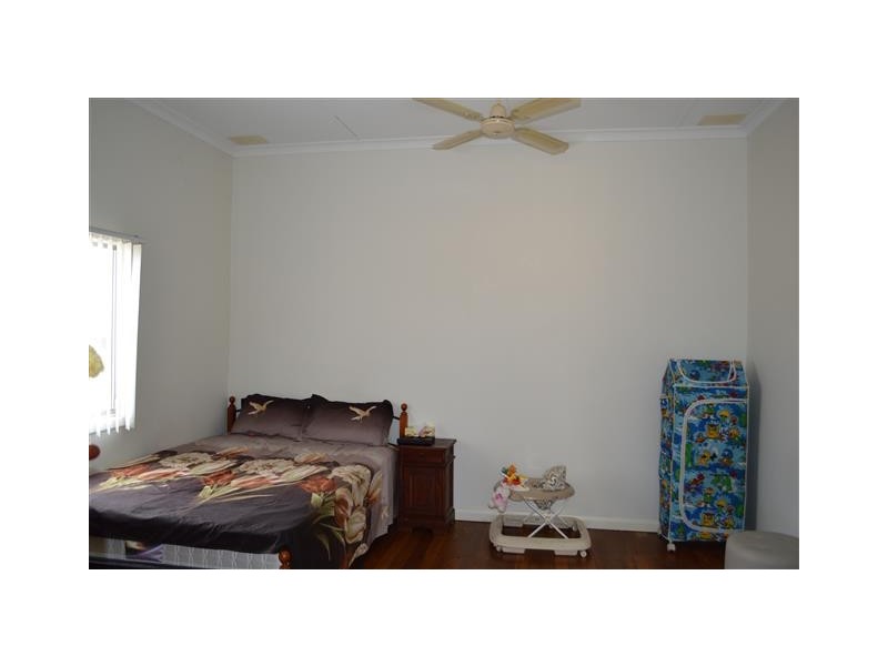 229A Fourth Street, Wonthella WA 6530