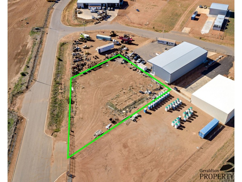 15 Yarryana Drive, Meru WA 6530