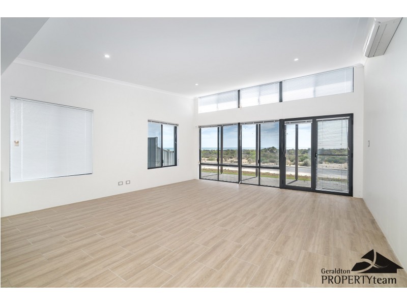 207 Glenfield Beach Drive, Glenfield WA 6532