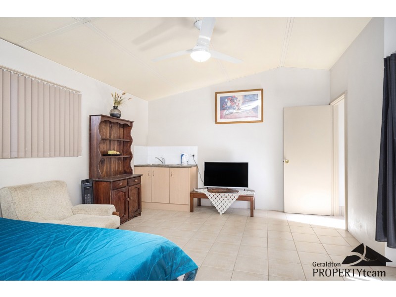 7 Nyrang Road, Sunset Beach WA 6530