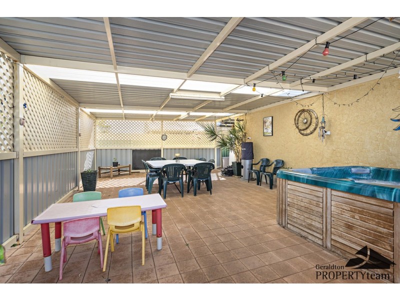 7 Nyrang Road, Sunset Beach WA 6530