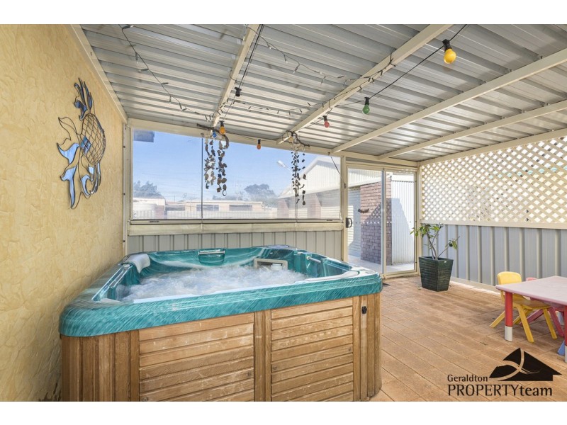 7 Nyrang Road, Sunset Beach WA 6530