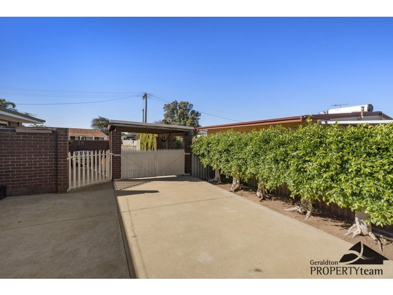 7 Nyrang Road, Sunset Beach WA 6530
