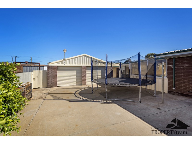 7 Nyrang Road, Sunset Beach WA 6530