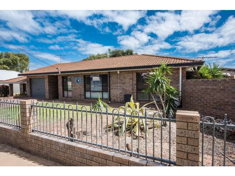 53B Waldeck Street, Geraldton WA 6530