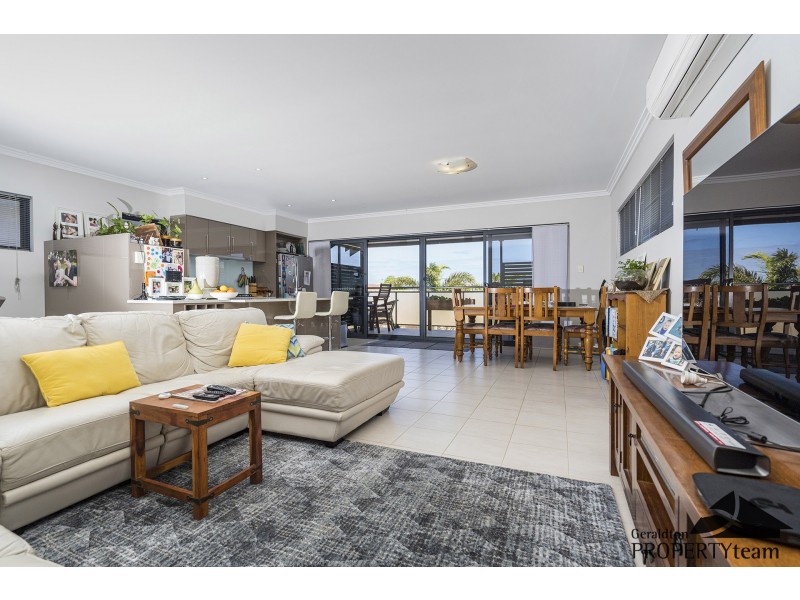 4/305 Chapman Road, Bluff Point WA 6530