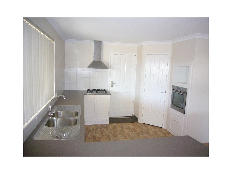 11 Ada Wynd, Wandina WA 6530