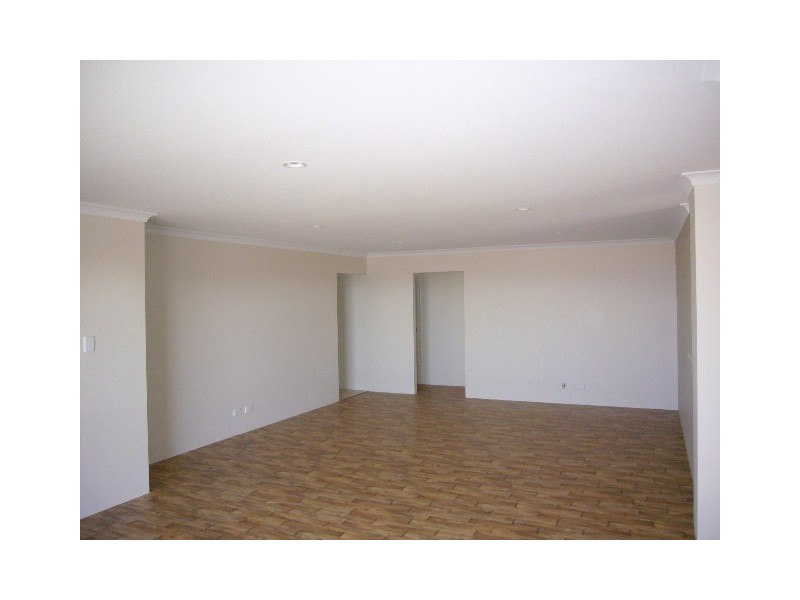 11 Ada Wynd, Wandina WA 6530