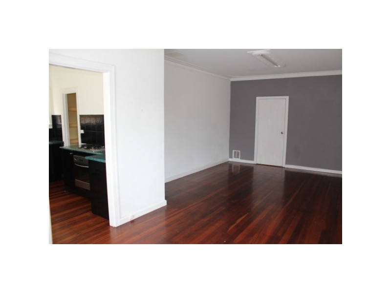 207A Fifth Street, Wonthella WA 6530