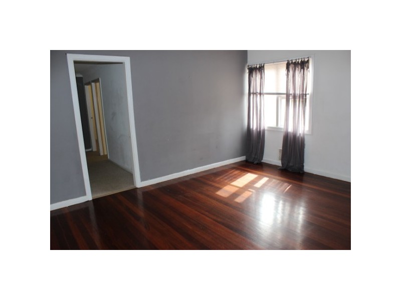 207A Fifth Street, Wonthella WA 6530