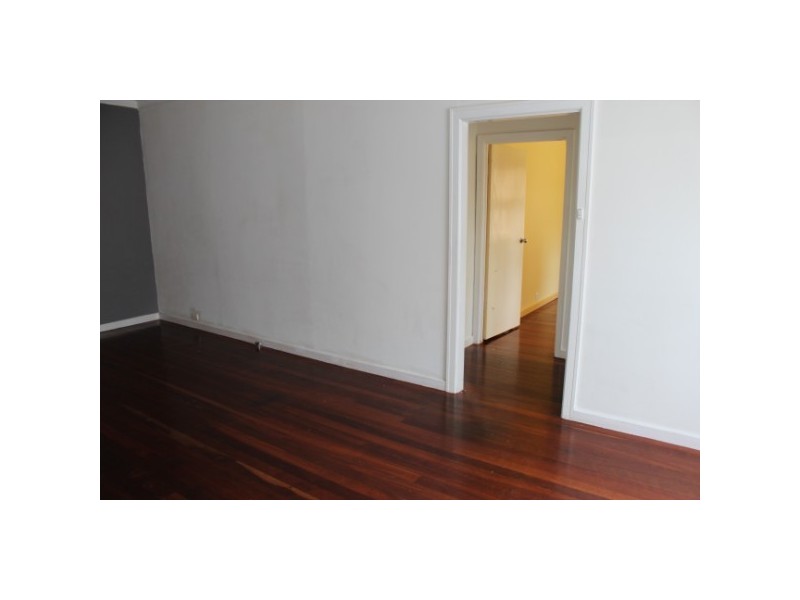 207A Fifth Street, Wonthella WA 6530