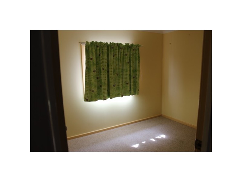 207A Fifth Street, Wonthella WA 6530