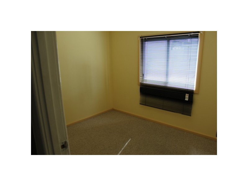 207A Fifth Street, Wonthella WA 6530