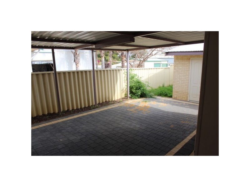 207A Fifth Street, Wonthella WA 6530