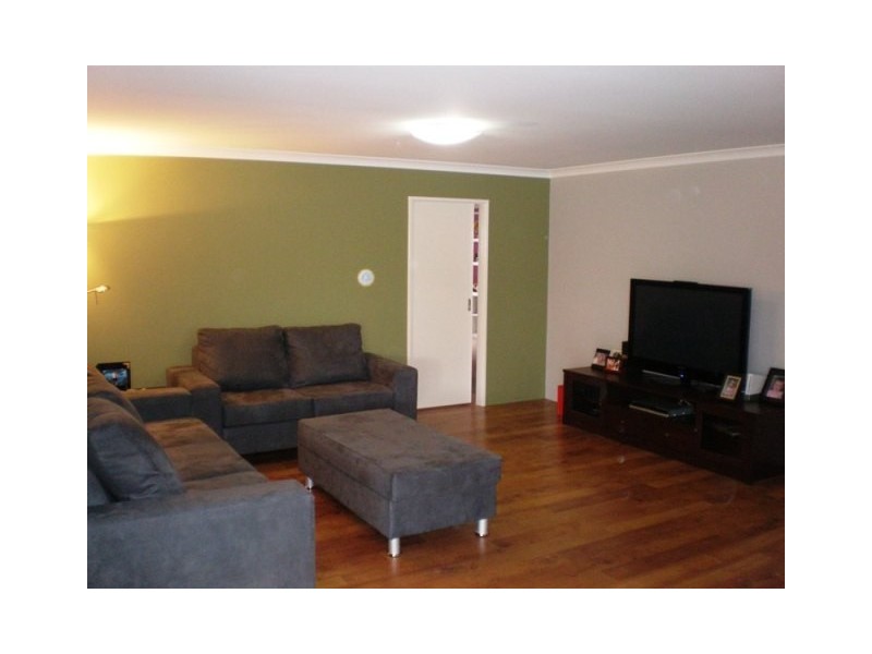 16 Yolanda Edge, Wandina WA 6530