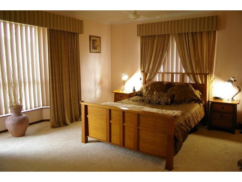 272 Durlacher St, Geraldton WA 6530