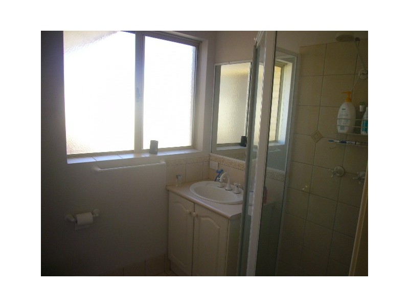 2 Magnolia Wynd, Wandina WA 6530