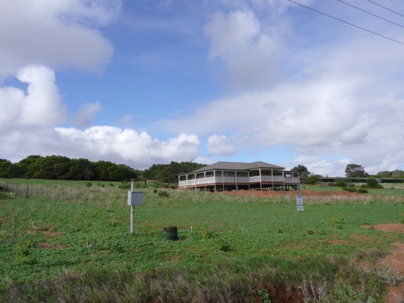 7 Chapman Rd, Glenfield WA 6532