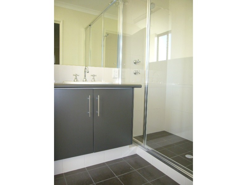 8 Alera Entrance, Wandina WA 6530