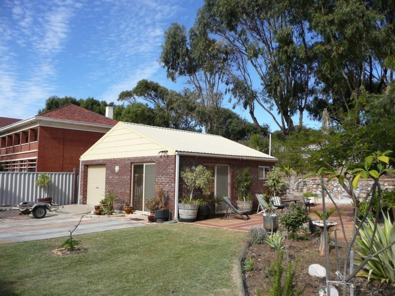 83A Carson Tce, Geraldton WA 6530