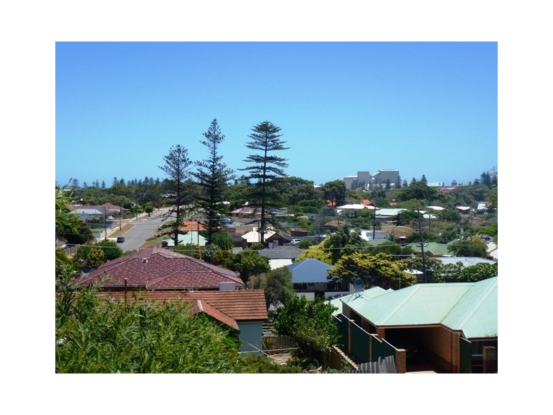 21 Hill Way, Geraldton WA 6530