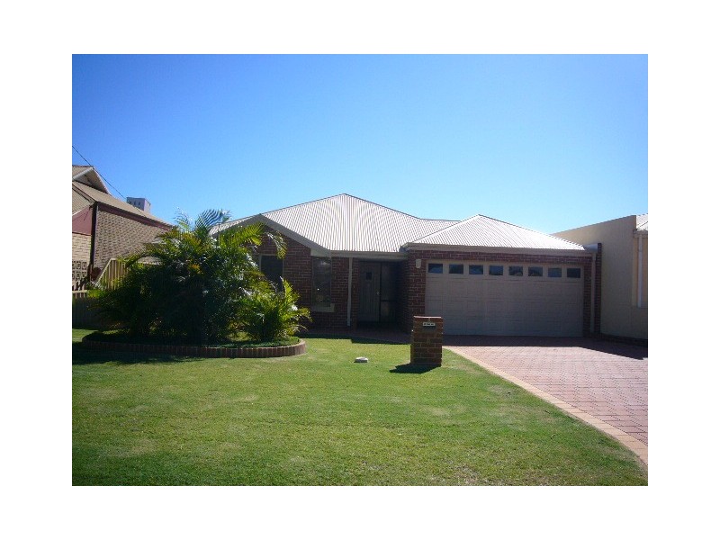 8 Conway St, Geraldton WA 6530