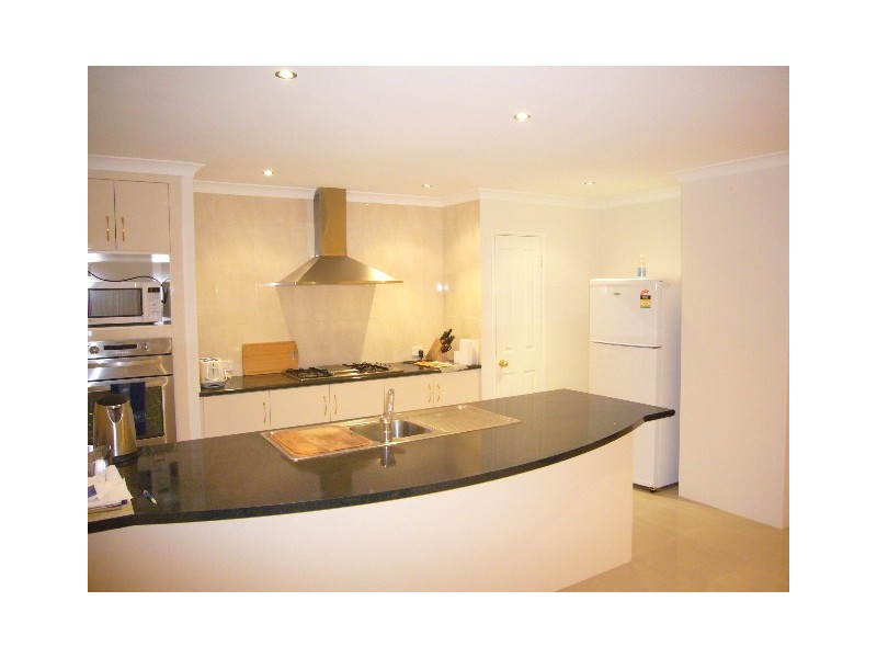 8 Conway St, Geraldton WA 6530