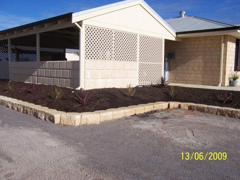 19 Polwarth Pde, Deepdale WA 6532